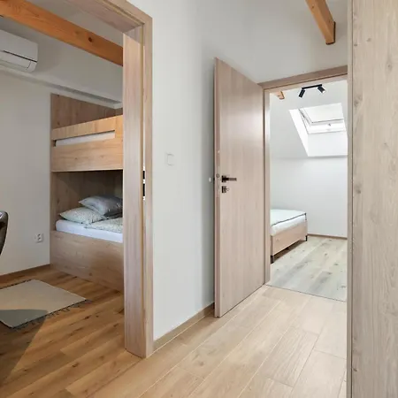 Nad Zahrady Apartment